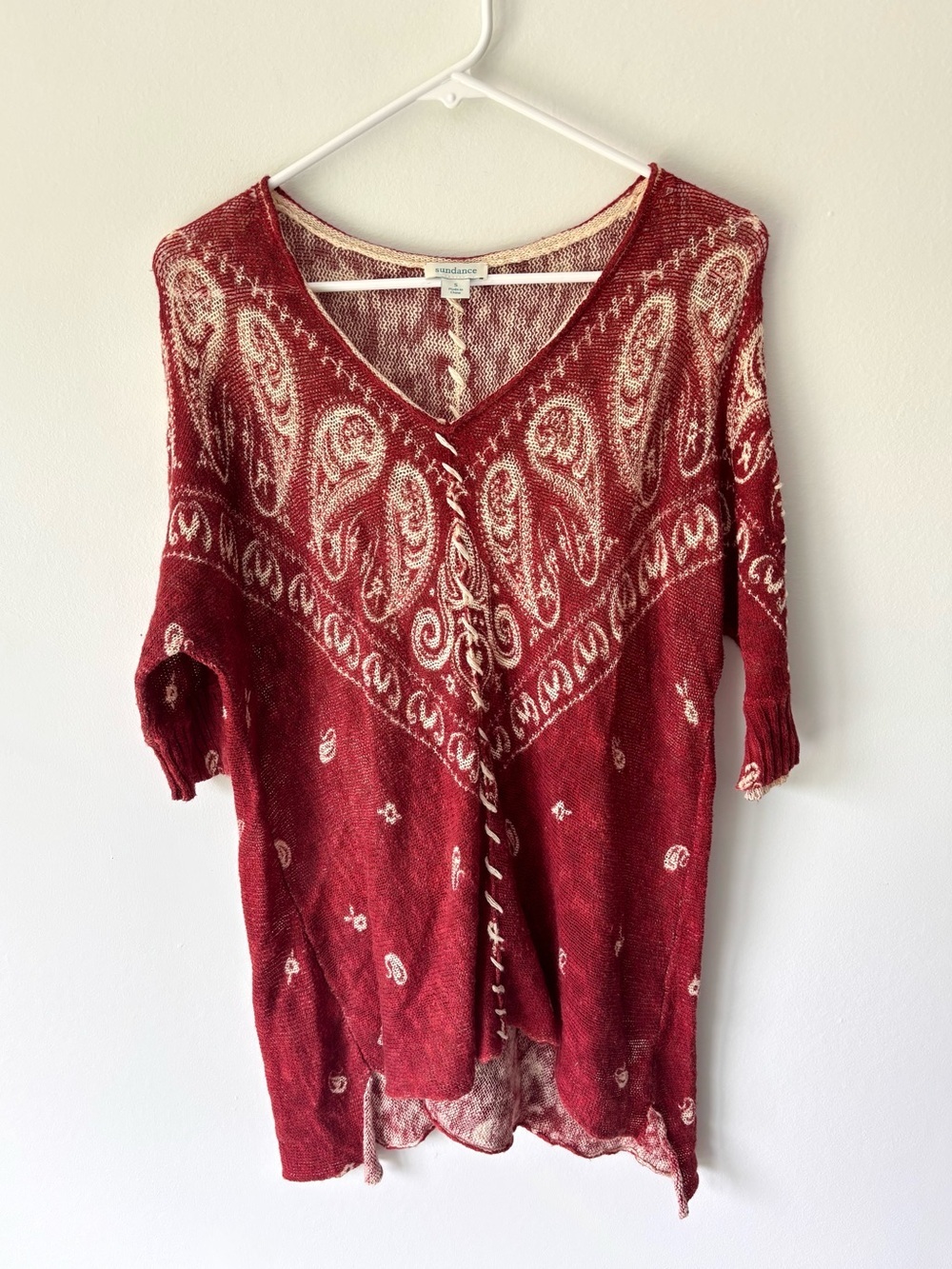 Sundance Catalog Red Cream Paisley Bandana Print Short Sleeve Sweater Knit Boho